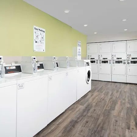 WoodSpring Suites Pittsburgh Cranberry 